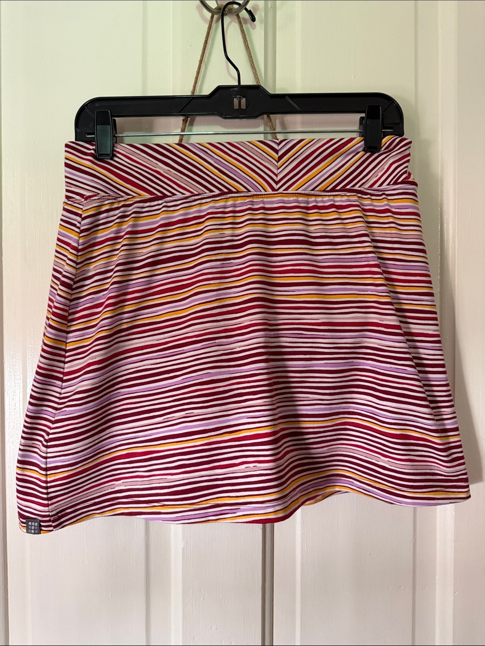 Title Nine Tranquility Striped Athletic Skort Size Small Built-In Shorts